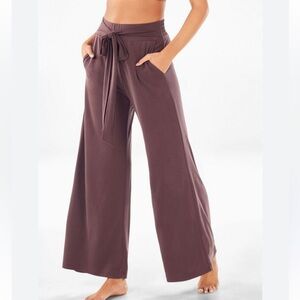 Fabletics Chris Washed Tricot Wide Leg Tie Waist Pants in Espresso, Size Small